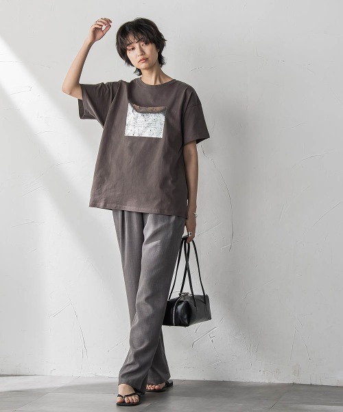 MAYSON GREY（メイソングレイ）の「【WEB限定】スクエア箔オーバーサイズTシャツ≪手洗い可能≫（Tシャツ/カットソー・レディース・オフホワイト/ブラック/チャコールグレー・M）」の8枚目の写真