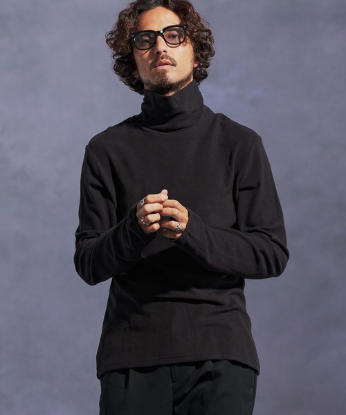 Jih Nunc(ジーヌンク)の「mlt5308-指ぬき付きタートルネックカットソー(Tシャツ/カットソー・メンズ・グリーン/ワイン/ブラック・L/M/S)」の4枚目の写真