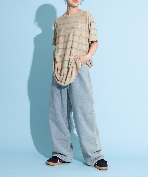 PUNYUS（プニュズ）の「ボーダーパイルビッグＴシャツ（Tシャツ/カットソー・レディース・ベージュ/ネイビー/サックスブルー・3/4）」の10枚目の写真