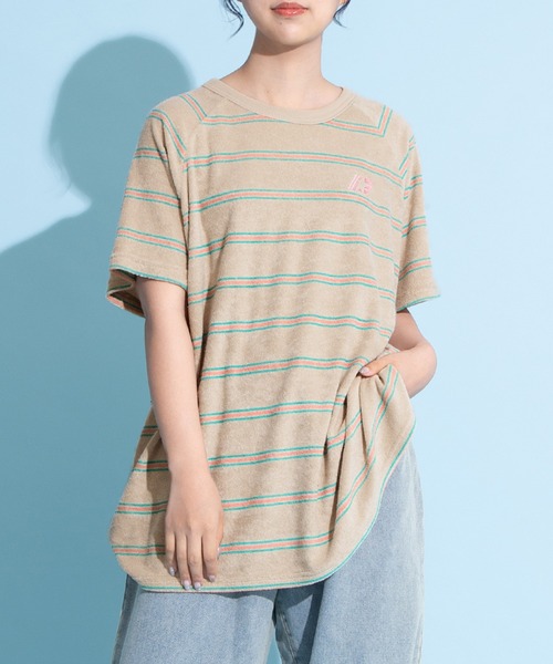 PUNYUS（プニュズ）の「ボーダーパイルビッグＴシャツ（Tシャツ/カットソー・レディース・ベージュ/ネイビー/サックスブルー・3/4）」の13枚目の写真