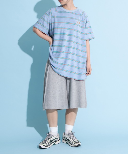 PUNYUS（プニュズ）の「ボーダーパイルビッグＴシャツ（Tシャツ/カットソー・レディース・ベージュ/ネイビー/サックスブルー・3/4）」の7枚目の写真