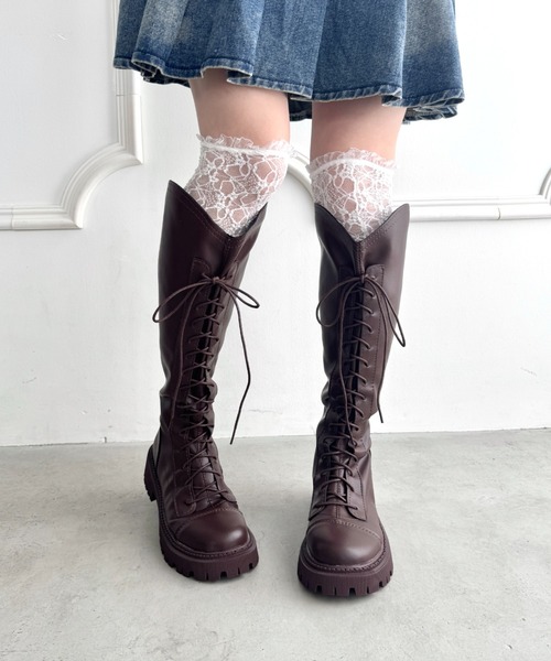 Loueme（ルエム）の「バックファスナーレースアップロングブーツ（ブーツ・レディース・ブラック/ブラウン・23.5cm/24.5cm）」の5枚目の写真