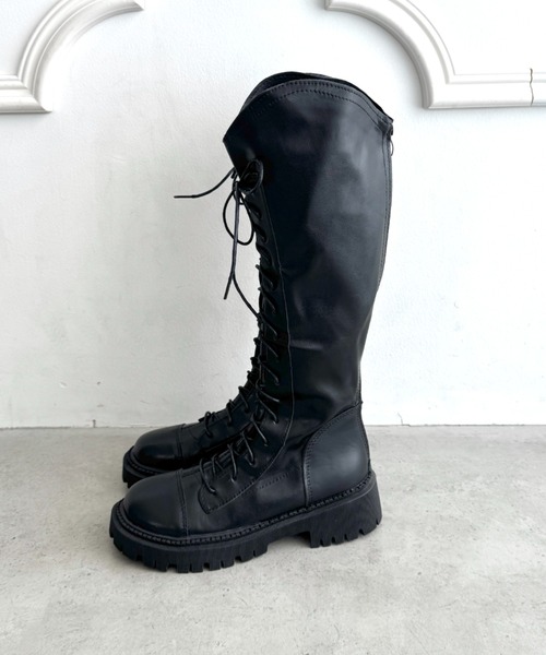 Loueme（ルエム）の「バックファスナーレースアップロングブーツ（ブーツ・レディース・ブラック/ブラウン・23.5cm/24.5cm）」の18枚目の写真