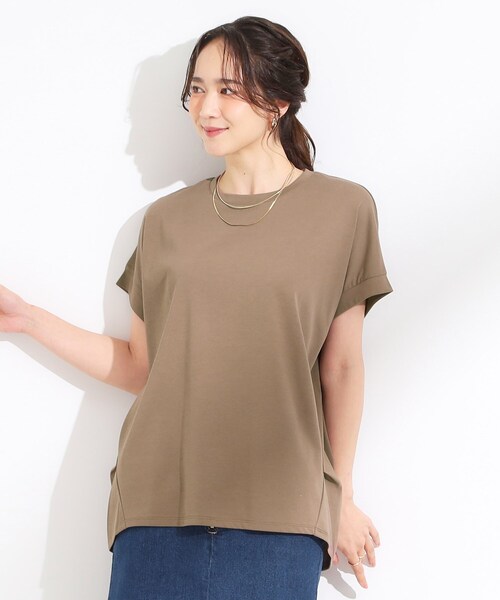 SHOO・LA・RUE（シューラルー）の「【S-LL/汗ジミ軽減/ひんやり/UV】体型カバーに タック入りドルマントップス（Tシャツ/カットソー・レディース・ホワイト/ブラック/ブラウン系/レッド系1・01/02/03/04）」の22枚目の写真