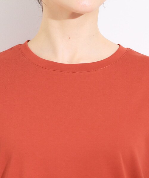 SHOO・LA・RUE（シューラルー）の「【S-LL/汗ジミ軽減/ひんやり/UV】体型カバーに タック入りドルマントップス（Tシャツ/カットソー・レディース・ホワイト/ブラック/ブラウン系/レッド系1・01/02/03/04）」の7枚目の写真