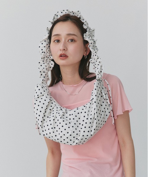 ad thie(アドティエ)の「ドットギャザー ハンドルバッグ(ハンドバッグ・レディース・ブラック/オフホワイト・FREE)」の15枚目の写真