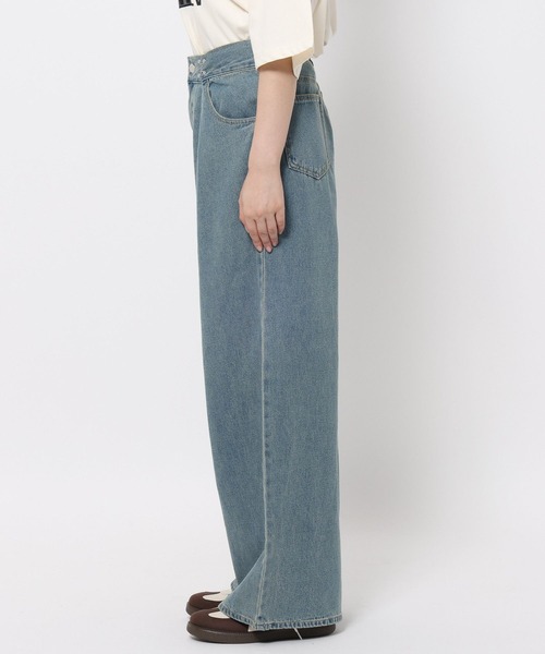 LAKOLE（ラコレ）の「ウエストフックデニムパンツ / 580005（デニムパンツ・レディース・ブラウン/ブルー/ブラック/グレー・SMALL/MEDIUM/LARGE）」の6枚目の写真