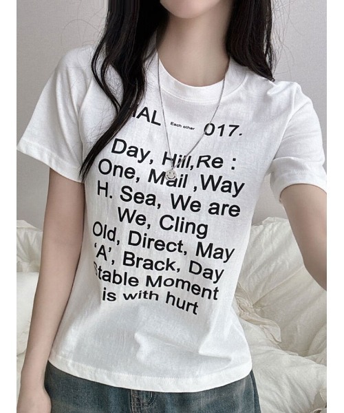 NANAHACHI(ナナハチ)の「フロント文字プリント半袖Tシャツ(Tシャツ/カットソー・レディース・ブラウン/ブラック/アイボリー・FREE)」の10枚目の写真