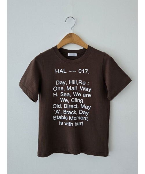 NANAHACHI(ナナハチ)の「フロント文字プリント半袖Tシャツ(Tシャツ/カットソー・レディース・ブラウン/ブラック/アイボリー・FREE)」の17枚目の写真
