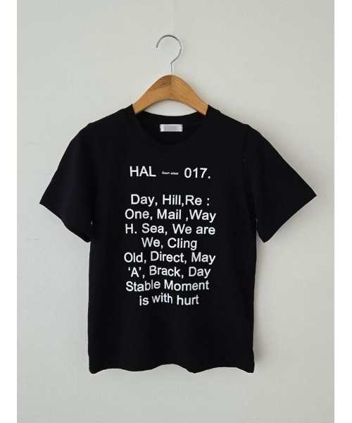 NANAHACHI(ナナハチ)の「フロント文字プリント半袖Tシャツ(Tシャツ/カットソー・レディース・ブラウン/ブラック/アイボリー・FREE)」の18枚目の写真