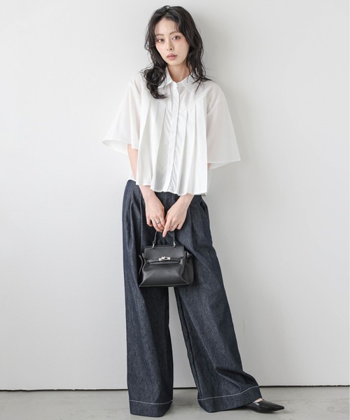 AMELY(エミリー)の「プリーツデザインシャツ(シャツ/ブラウス・レディース・ホワイト/ブラック・フリー)」の8枚目の写真