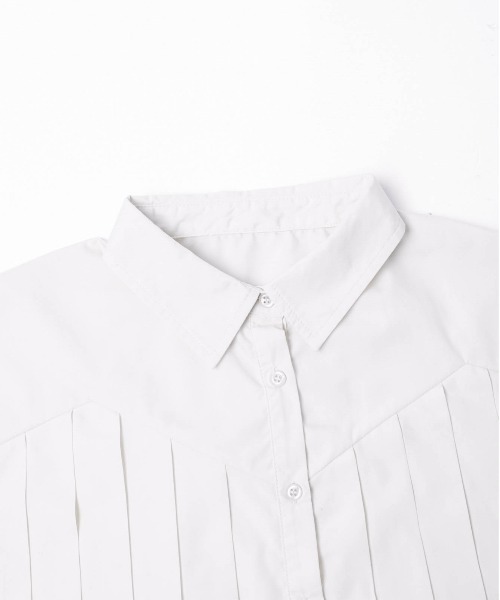AMELY(エミリー)の「プリーツデザインシャツ(シャツ/ブラウス・レディース・ホワイト/ブラック・フリー)」の14枚目の写真