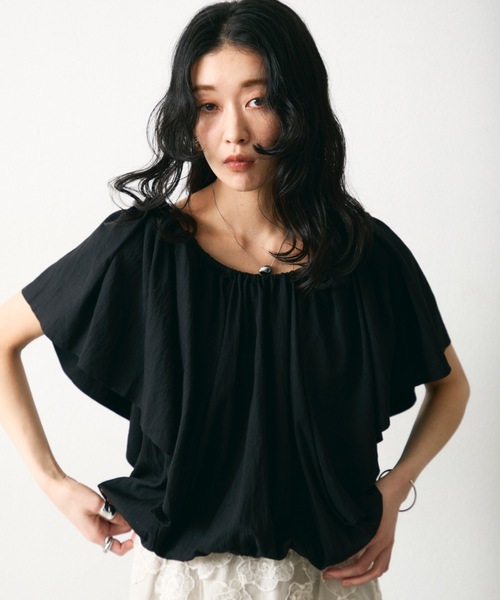 Lutim by u(ルチバイユー)の「Balloon gathered blouse / バルーンギャザーブラウス(シャツ/ブラウス・レディース・グレイッシュベージュ/ブラック・FREE)」の8枚目の写真