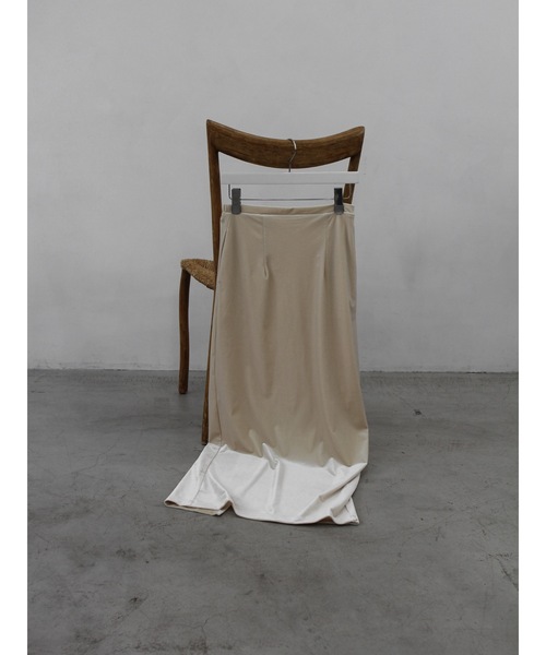 Katrin TOKYO(カトリーントーキョー)の「velour I line maxi skirt(スカート・レディース・ピンク/ダークブラウン/アイボリー/ブルー系・S/M/XS)」の22枚目の写真