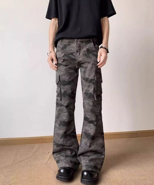 セール】ユニセックス迷彩カーゴフレアパンツ（カーゴパンツ