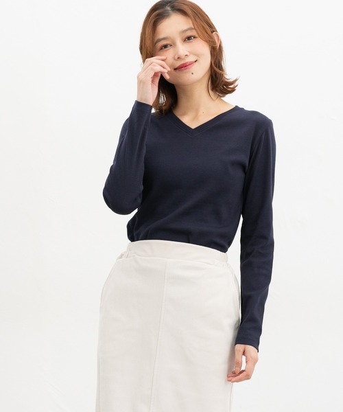 Honeys(ハニーズ)の「オーガニックVネックT(Tシャツ/カットソー・レディース・ネイビー/ネイビー系1/ブラック×ベージュ/ブラック/ネイビー系2・L/LL/M)」の10枚目の写真