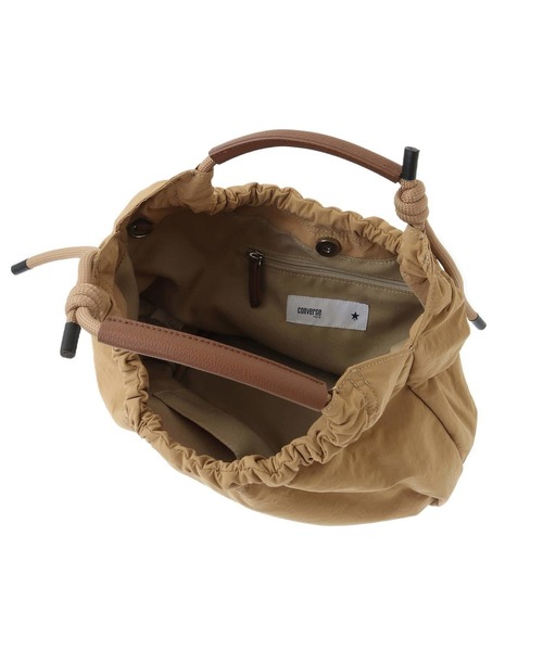 CONVERSE TOKYO（コンバーストウキョウ）の「2WAY ROPE HANDLE GATHERED SHOULDER BAG（ショルダーバッグ・レディース・チャコールグレー/ブラック/ベージュ・FREE）」の14枚目の写真