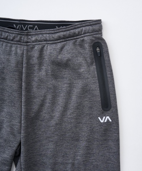 RVCA(ルーカ)の「RVCA メンズ BALANCE TECH FLEECE SWEATPANT セットアップボトムス 【2025年秋冬モデル】/ルーカセットアップ対応ロゴワンポイントウエストゴムスウェットパンツ(スウェットパンツ・メンズ・ブラック系その他・SMALL/MEDIUM/LARGE/X-LARGE)」の5枚目の写真