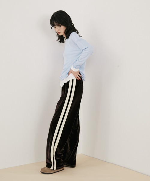 MERLOT(メルロー)の「ベーシックカラーシアーロンT(Tシャツ/カットソー・レディース・チャコールグレー/イエロー/ホワイト/ライトブルー・FREE)」の22枚目の写真