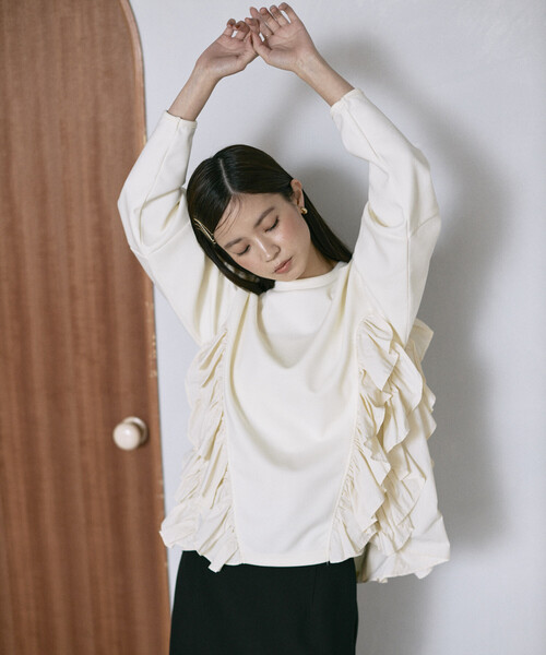 Firsthand（ファーストハンド）の「Firsthand/ファーストハンド フリル ドッキング ダンボール スウェット プルオーバー（スウェット・レディース・ブラック/オフホワイト/グレー・FREE）」の2枚目の写真