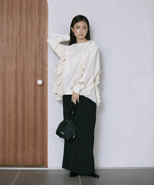 Firsthand（ファーストハンド）の「Firsthand/ファーストハンド フリル ドッキング ダンボール スウェット プルオーバー（スウェット・レディース・ブラック/オフホワイト/グレー・FREE）」の15枚目の写真