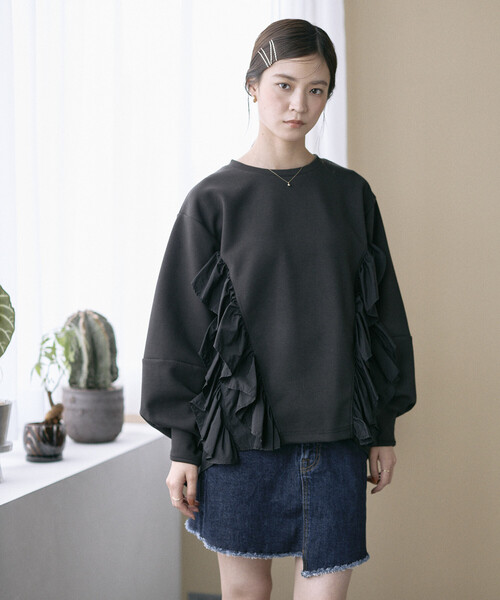 Firsthand（ファーストハンド）の「Firsthand/ファーストハンド フリル ドッキング ダンボール スウェット プルオーバー（スウェット・レディース・ブラック/オフホワイト/グレー・FREE）」の17枚目の写真