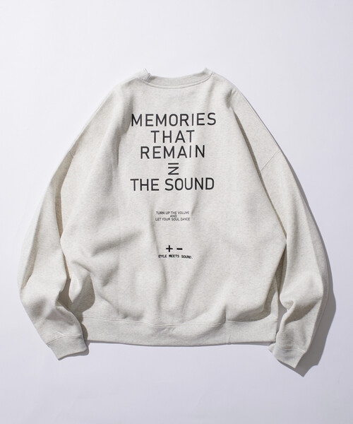 FREAK'S STORE(フリークスストア)の「限定展開 ビッグシルエット ワンポイント刺繍 バックプリント ヘムコード クルーネック スウェット(スウェット・メンズ・グレイッシュベージュ/アッシュグレー/スミクロ/ネイビー・SMALL/MEDIUM/LARGE)」の7枚目の写真