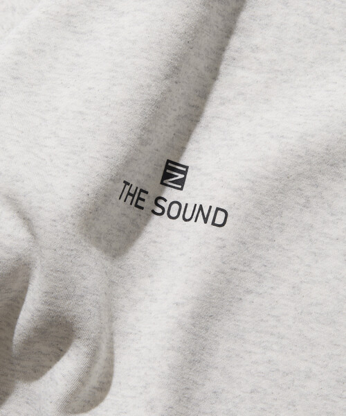 FREAK'S STORE(フリークスストア)の「限定展開 ビッグシルエット ワンポイント刺繍 バックプリント ヘムコード クルーネック スウェット(スウェット・メンズ・グレイッシュベージュ/アッシュグレー/スミクロ/ネイビー・SMALL/MEDIUM/LARGE)」の13枚目の写真