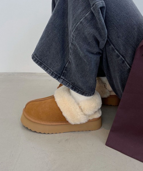 ORiental TRaffic（オリエンタルトラフィック）の「【 厚底 あったか 】 ムートン 2way サンダル /51320（ブーツ・レディース・ピンク/キャメル/ブラック/ブラウン/ベージュ・S/LL/L/M/SS/3L）」の4枚目の写真