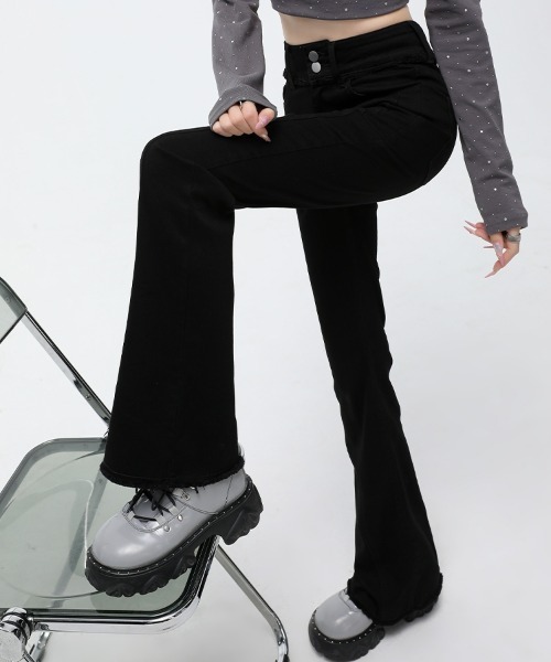 HANDO（ハンド）の「裾フリンジフレアデニムパンツ ハイウエスト ストレッチ【オフィスカジュアル】【きれいめカジュアル】 レディース 美シルエット 韓国風（デニムパンツ・レディース・ブラック/ブルー・XL/M/S/XXL/L）」の20枚目の写真