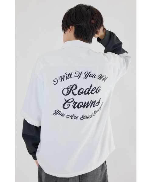 RODEO CROWNS WIDE BOWL(ロデオクラウンズワイドボウル)の「バックロゴレイヤードシャツ(シャツ/ブラウス・メンズ・ホワイト/ダークグリーン/ブラック・MEDIUM/LARGE)」の1枚目の写真