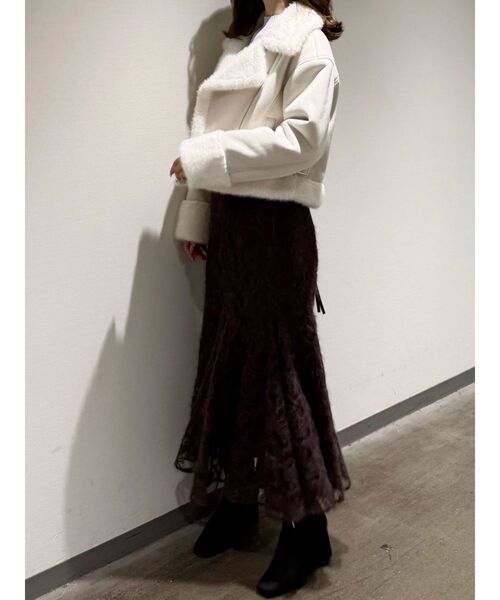 MERCURYDUO（マーキュリーデュオ）の「フェイクムートンボンバージャケット（ムートンコート・レディース・アイボリー/ベージュ・MEDIUM/SMALL）」の14枚目の写真