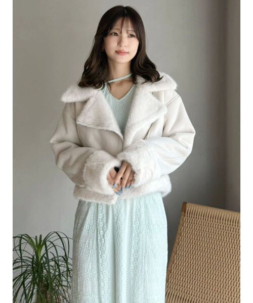 MERCURYDUO（マーキュリーデュオ）の「フェイクムートンボンバージャケット（ムートンコート・レディース・アイボリー/ベージュ・MEDIUM/SMALL）」の11枚目の写真