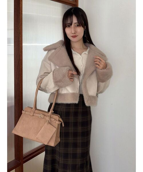 MERCURYDUO（マーキュリーデュオ）の「フェイクムートンボンバージャケット（ムートンコート・レディース・アイボリー/ベージュ・MEDIUM/SMALL）」の18枚目の写真