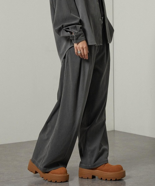 Alfred Alex（アルフレッドアレックス）の「【Alfred Alex】ヴィンテージ加工ピグメント コーデュロイワイドパンツ【セットアップ対応】（その他パンツ・メンズ・ブラック/ブラウン系/グレー・S/M/L）」の22枚目の写真