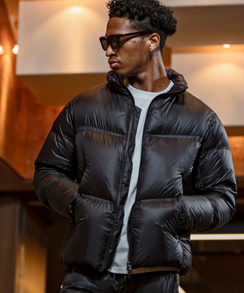 1PIU1UGUALE3 RELAX(ウノピゥウノウグァーレトレ リラックス)スタンド