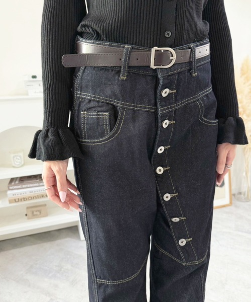 Jewelobe(ジュエローブ)の「ボタンデザインラフデニムパンツ(デニムパンツ・レディース・ブラック・M/S)」の10枚目の写真