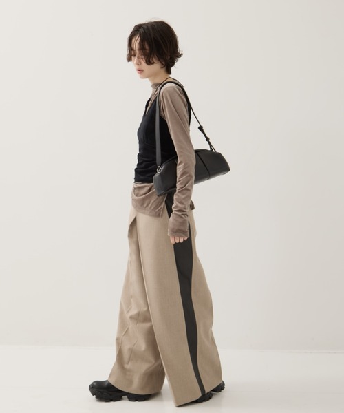 STUDIOUS/ステュディオス】Side Leather Flare Trousers/サイドレザー