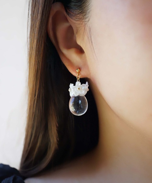 CERCA（チェルカ）の「saran jewelry/フラワードロップ ピアス/アレルギー対応（ピアス（両耳用）・レディース・A・FREE）」の3枚目の写真