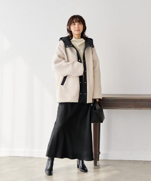 RIVE DROITE リヴドロワ フードボアコート 感動の軽さ/リバイバル】フードボアコート（その他アウター