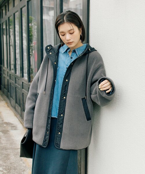 感動の軽さ】【最高気温10度の寒い日に！】フードボアコート（その他