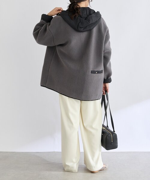 感動の軽さ】【最高気温10度の寒い日に！】フードボアコート（その他