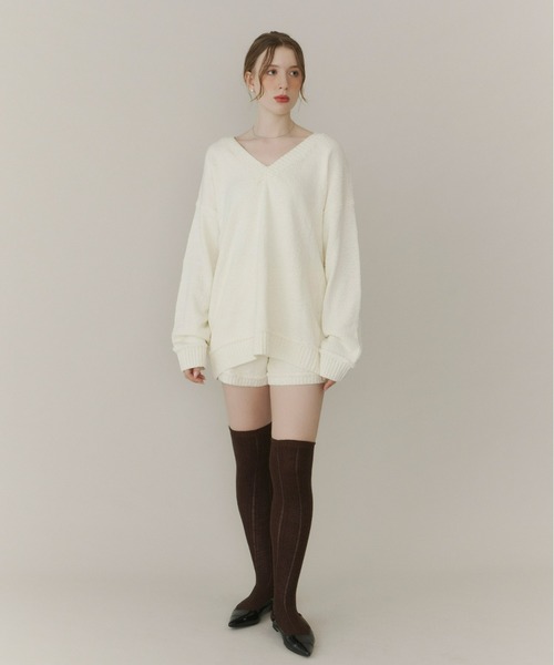 Olu.（オルドット）の「ブークレVネックニット[セットアップ可能]（ニット/セーター・レディース・ブラック/アイボリー/グレー・FREE）」の10枚目の写真