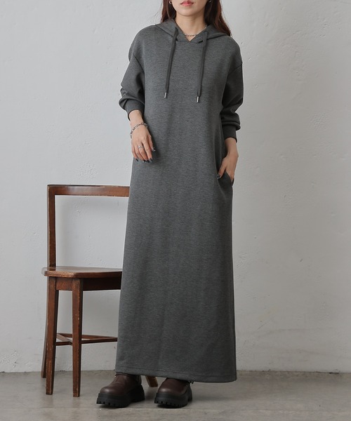 COLONY 2139（コロニートゥーワンスリーナイン）の「ダンボールパーカーワンピース（ワンピース・レディース・グレー/チャコールグレー/ブラック・FREE）」の2枚目の写真