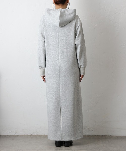 COLONY 2139（コロニートゥーワンスリーナイン）の「ダンボールパーカーワンピース（ワンピース・レディース・グレー/チャコールグレー/ブラック・FREE）」の7枚目の写真