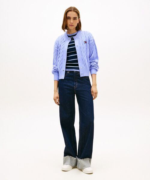 tommy jeans(トミー ジーンズ)の「バッジケーブルカーディガン(カーディガン/ボレロ・レディース・ライラック系/ネイビー/ホワイト/サックスブルー系1・SMALL/X-SMALL/MEDIUM)」の5枚目の写真