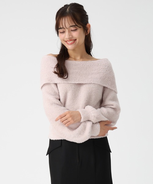 MISCH MASCH(ミッシュマッシュ)の「フワモコオフショルニット(ニット/セーター・レディース・グレー/ホワイト/ピンク・フリ-)」の4枚目の写真
