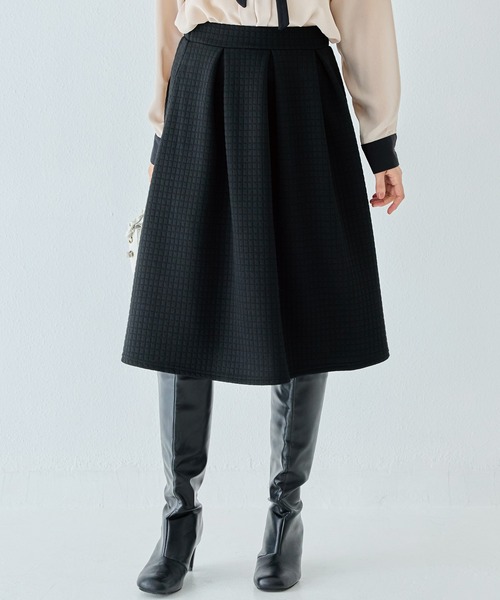 INCEDE（インシード）の「キルトタックスカート（スカート・レディース・チャコールグレー/ブラック・LL/M/L）」の2枚目の写真