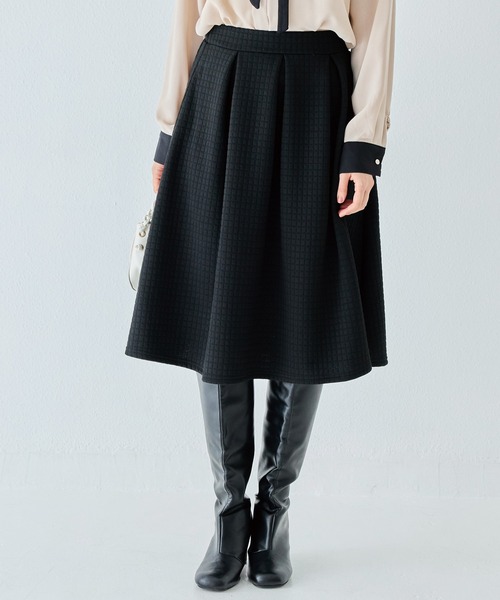 INCEDE（インシード）の「キルトタックスカート（スカート・レディース・チャコールグレー/ブラック・LL/M/L）」の4枚目の写真