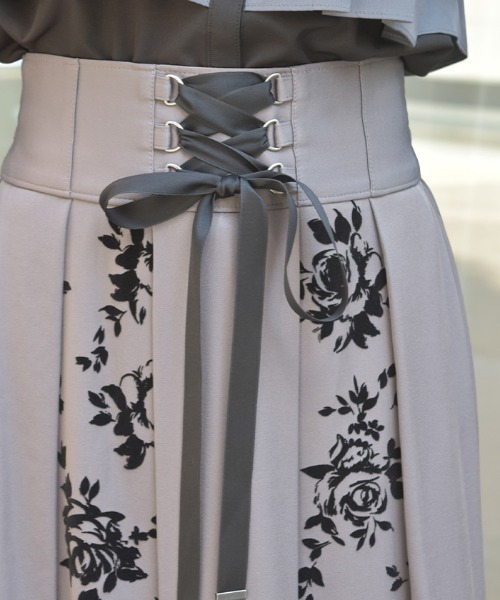 axes femme（アクシーズファム）の「編上フロッキー切替スカート（スカート・レディース・パープル/ブラック/グレー/ネイビー・FREE）」の11枚目の写真